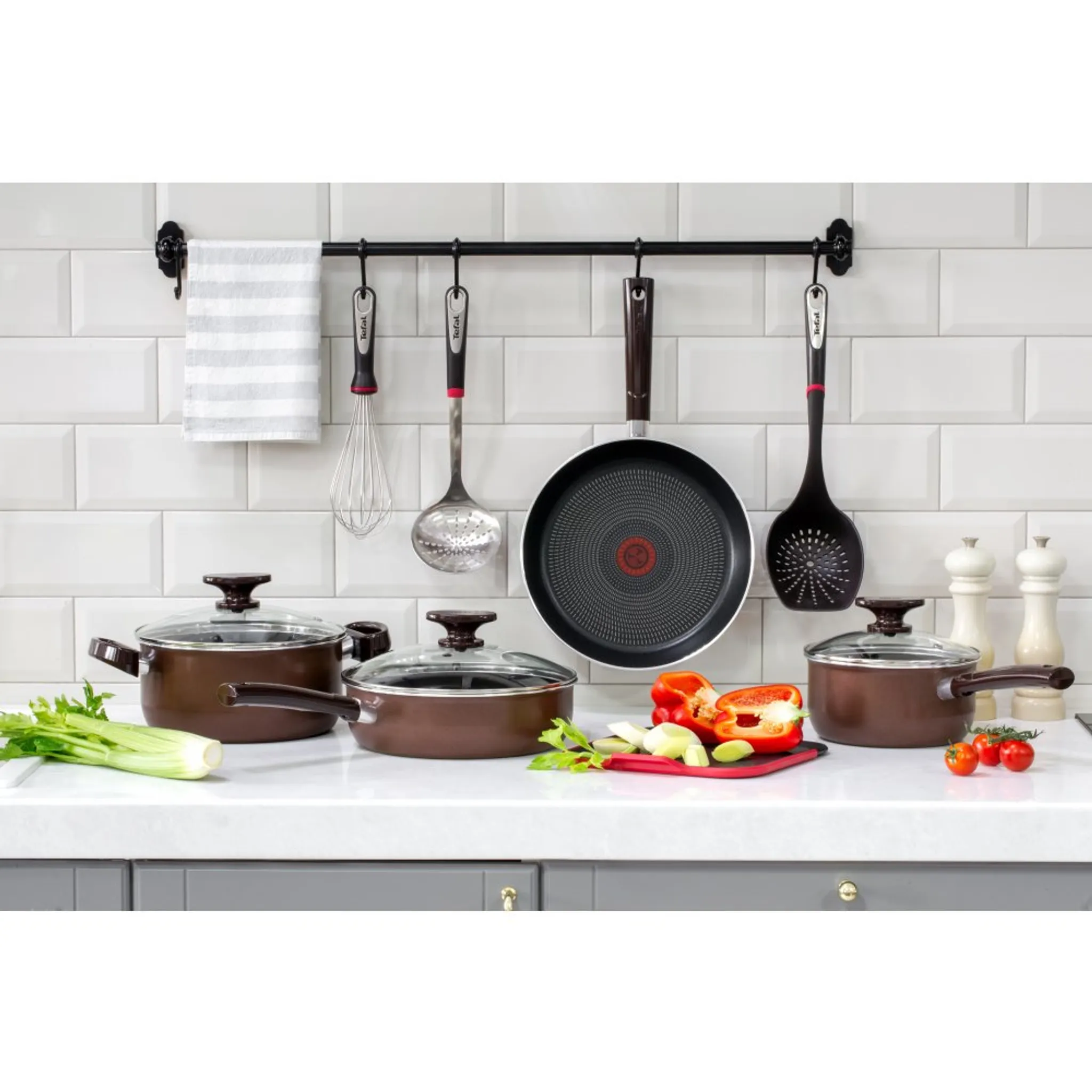 Сковорода Tefal Tendance Brownie 28 см 04182128