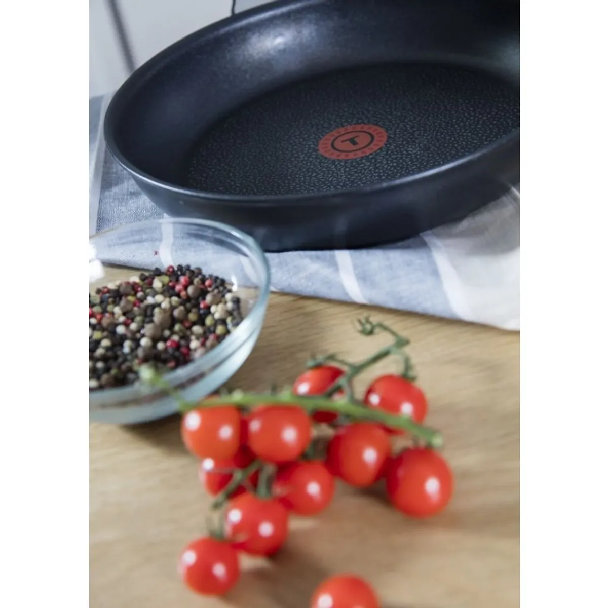 Сковорода Tefal Expertise 24 см C6200472