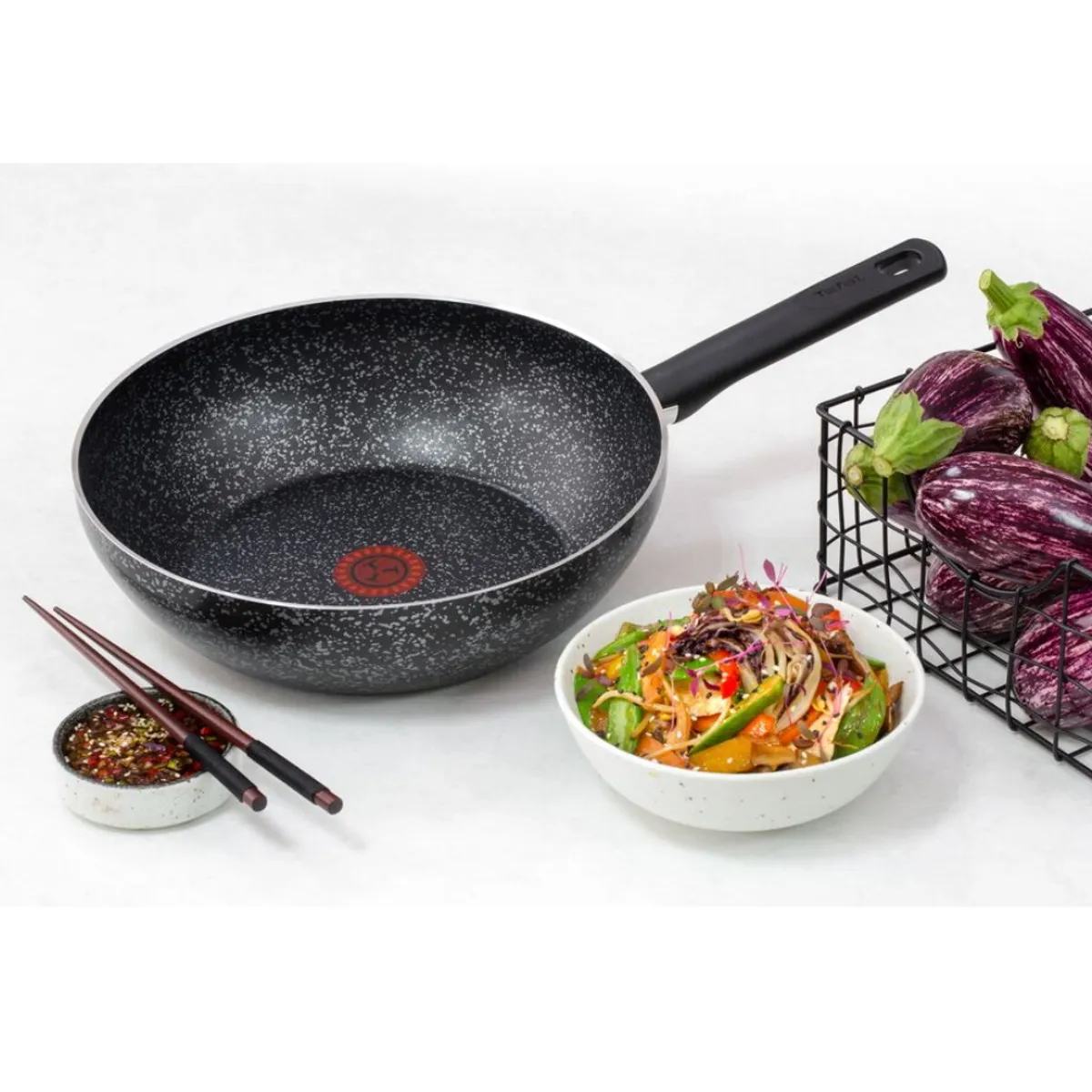 Сковорода-вок Tefal Granit 28 см 04192628