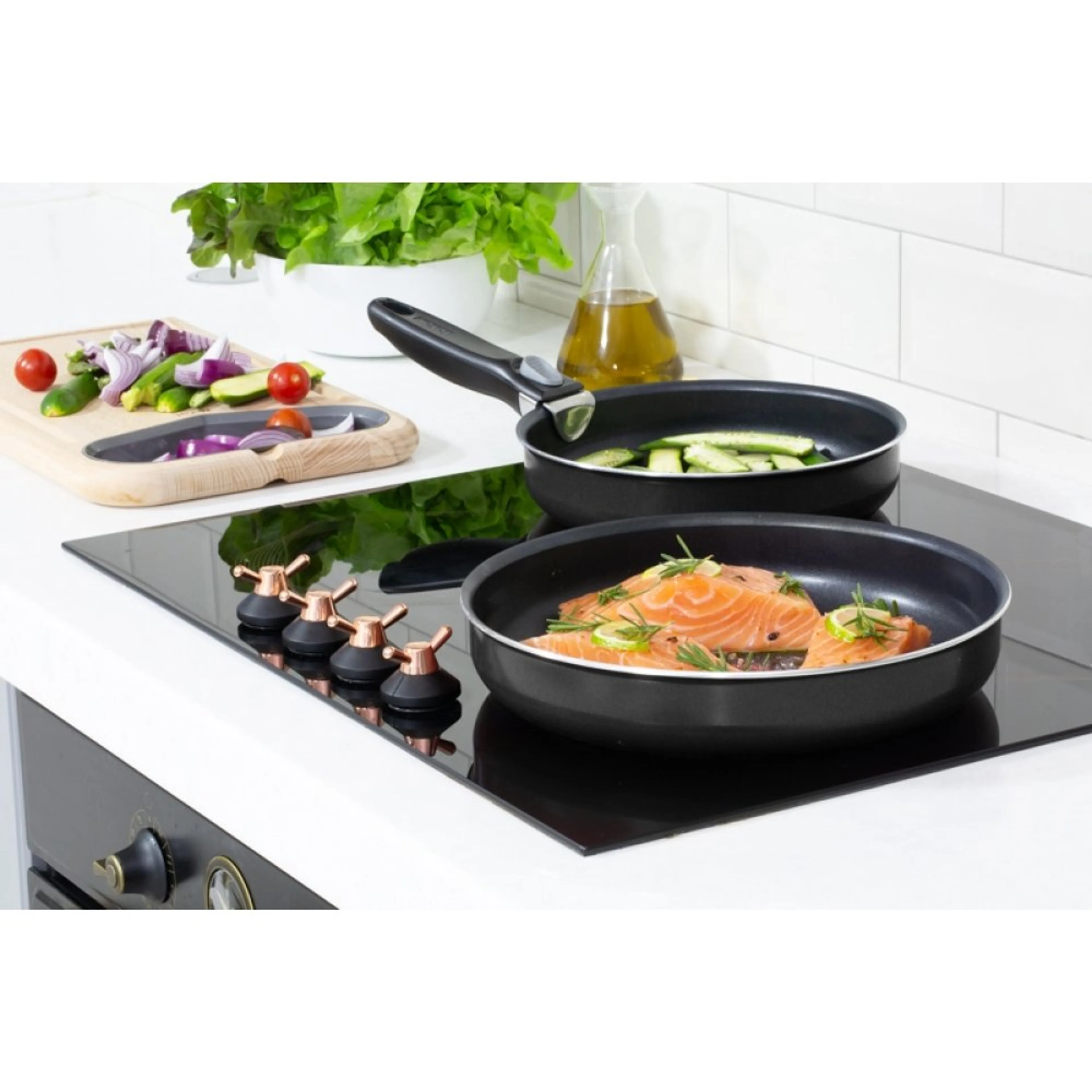 Набор посуды Tefal Ingenio Black 3 3 предмета 22/26см 04131810