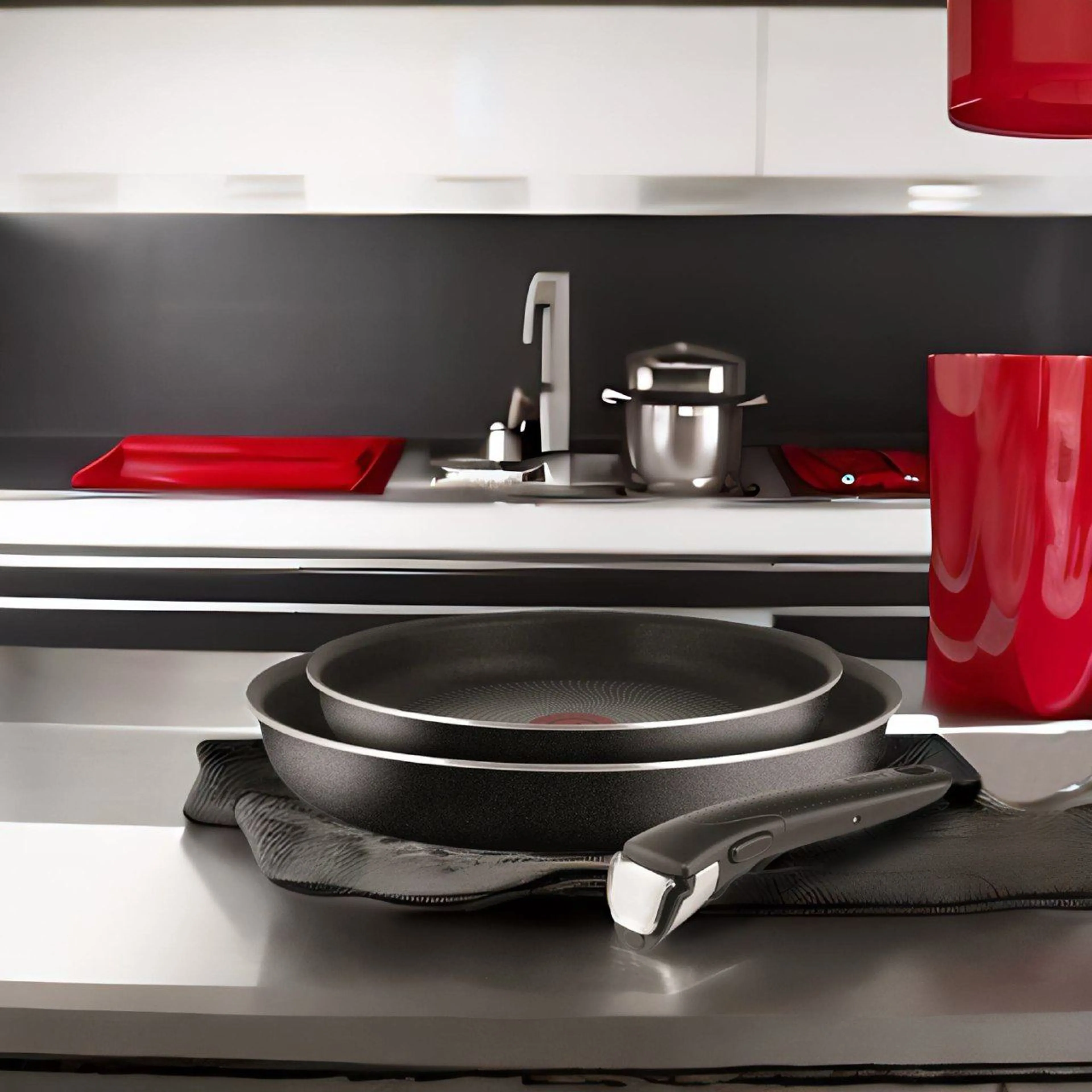 Набор сковород Tefal Ingenio BLACK 5 3 предмета 22/26см 04181810