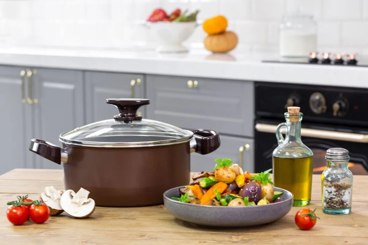 Кастрюля Tefal Tendance Brownie 3.5 л 22 см 04182322