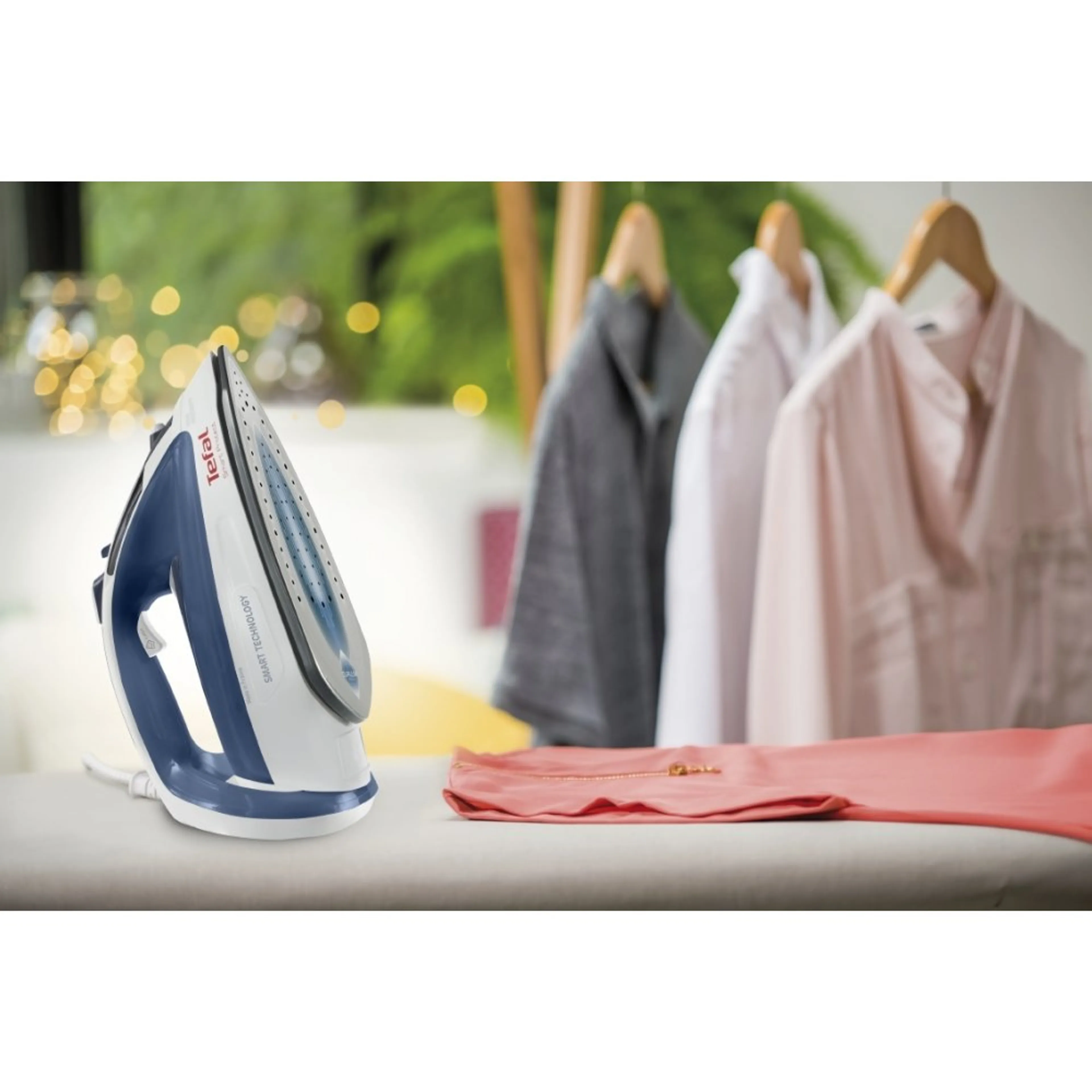 Утюг Tefal Smart Protect FV4982E0