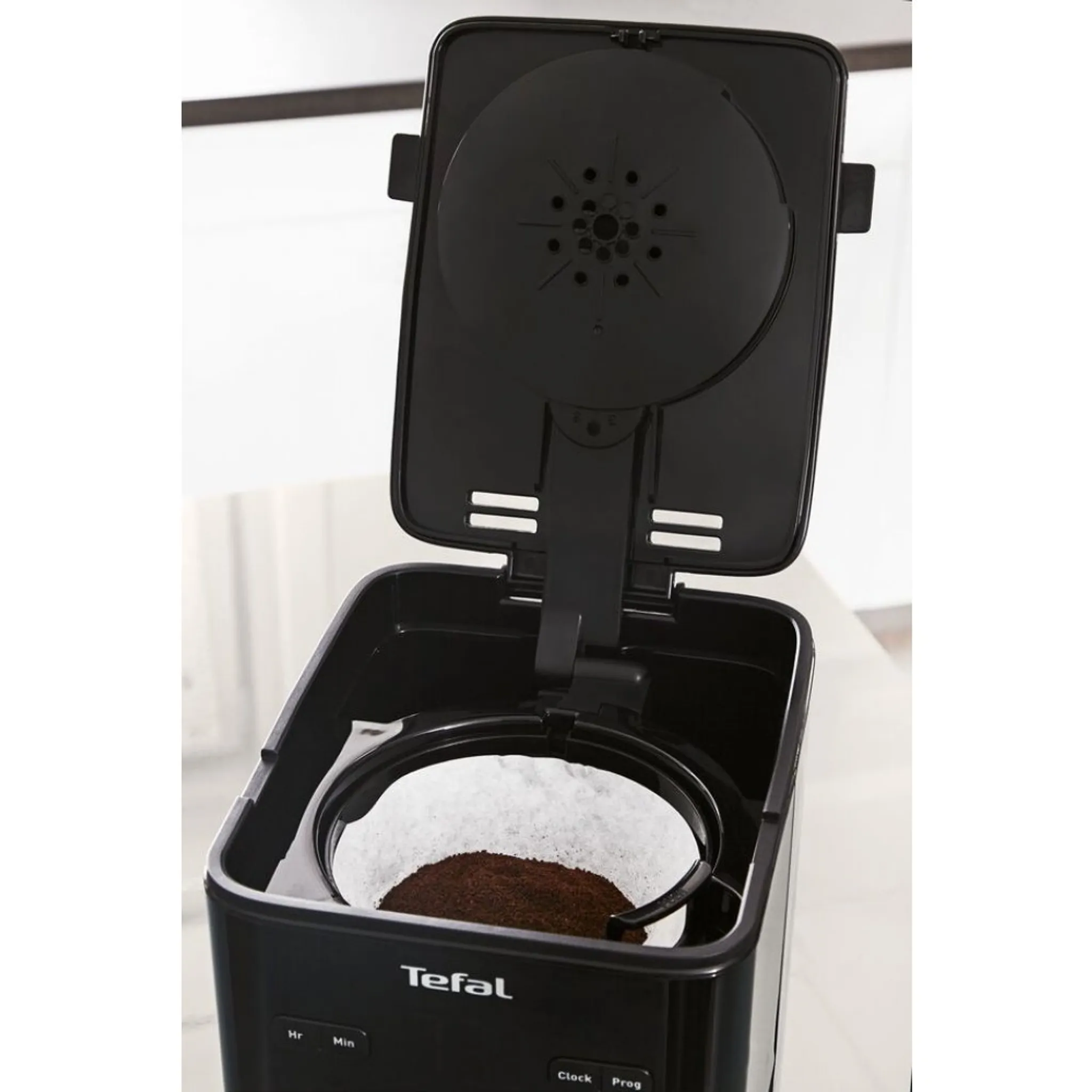 Капельная кофеварка Tefal Smart&Light CM600810