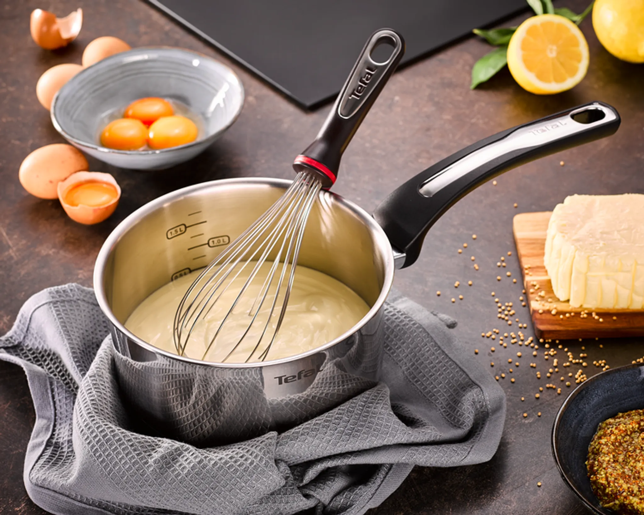 Ковш с крышкой Tefal Emotion 1.5л 16см E3012224