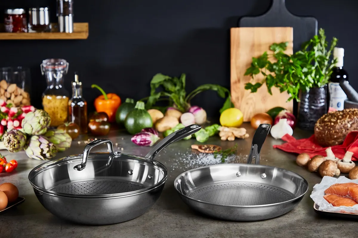 Сковорода-вок с крышкой Tefal Eternal Mesh Frypan 28 см E4971634