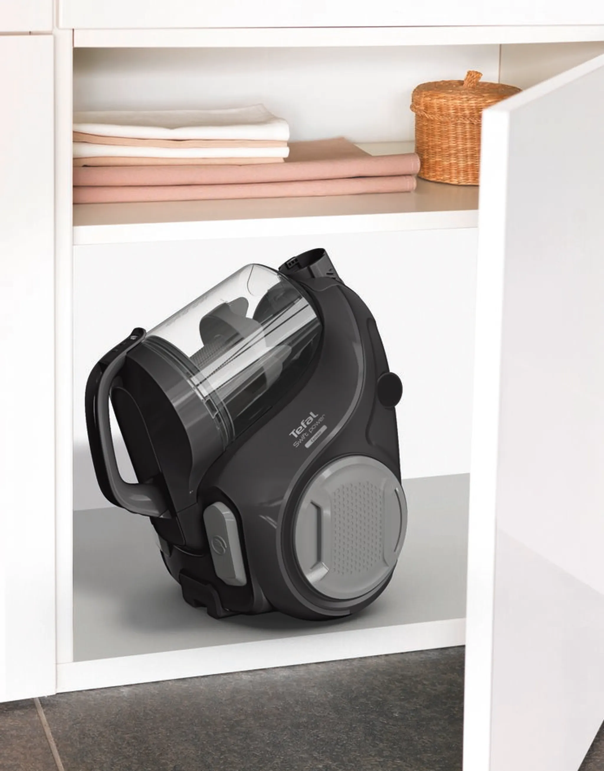 Пылесос с контейнером Tefal Swift Power TW2925EA