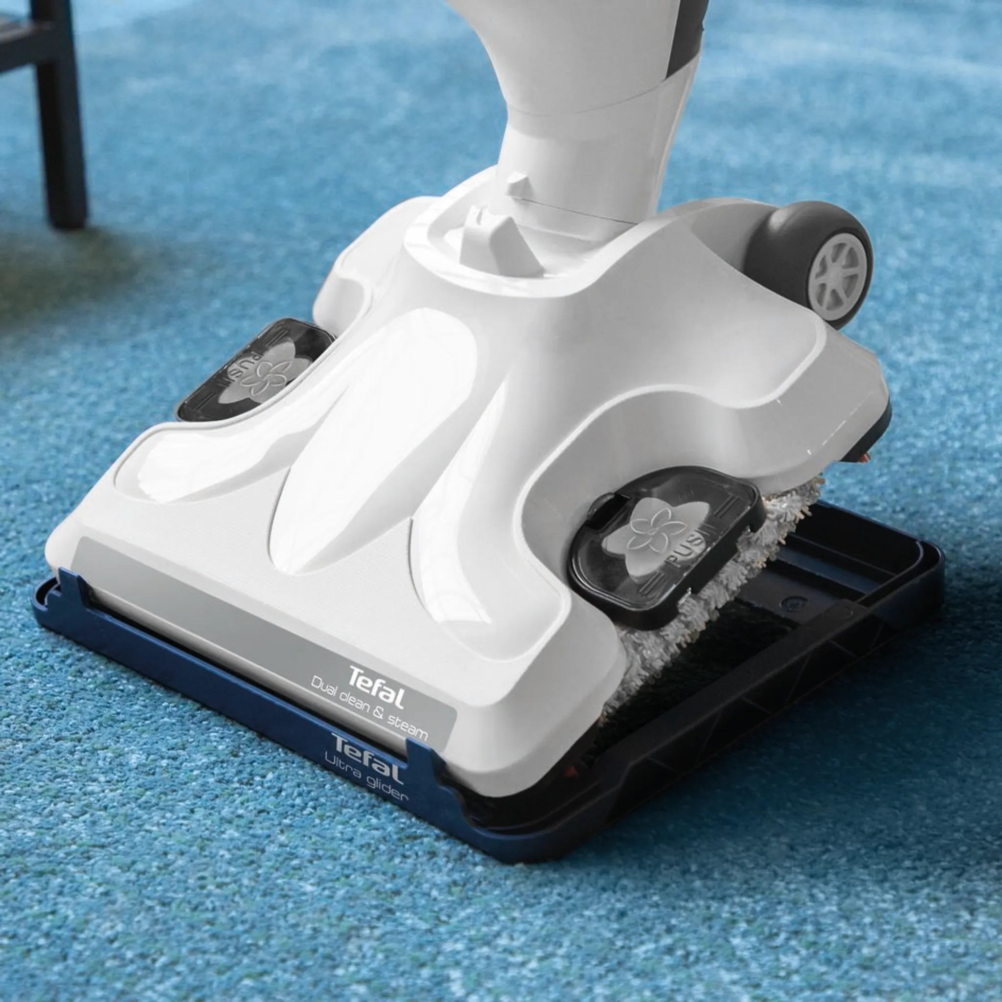 Паровой пылесос Tefal Clean & Steam Revolution VP7777WH