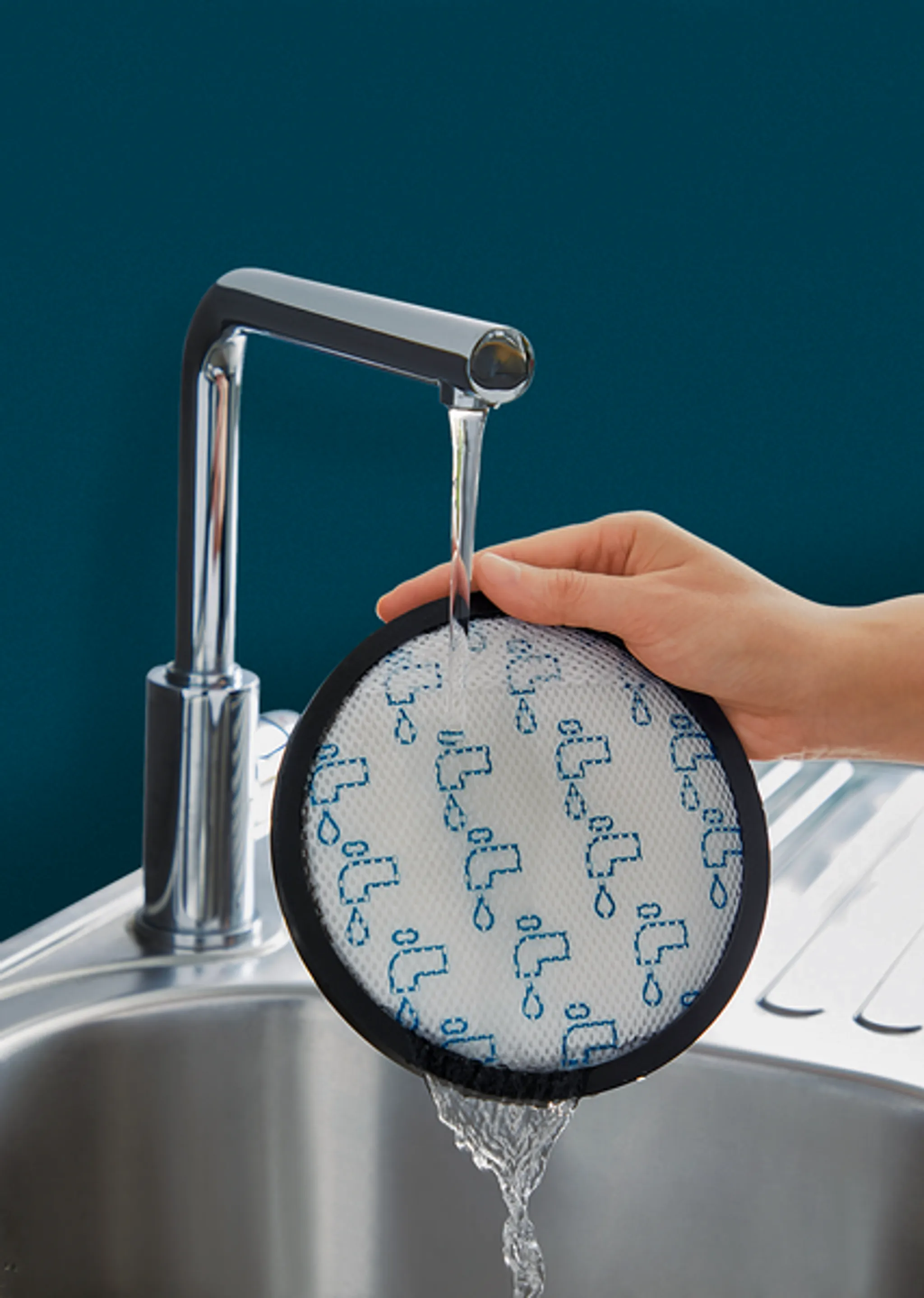 Пылесос с контейнером Tefal Silence Force Cyclonic TW7253EA