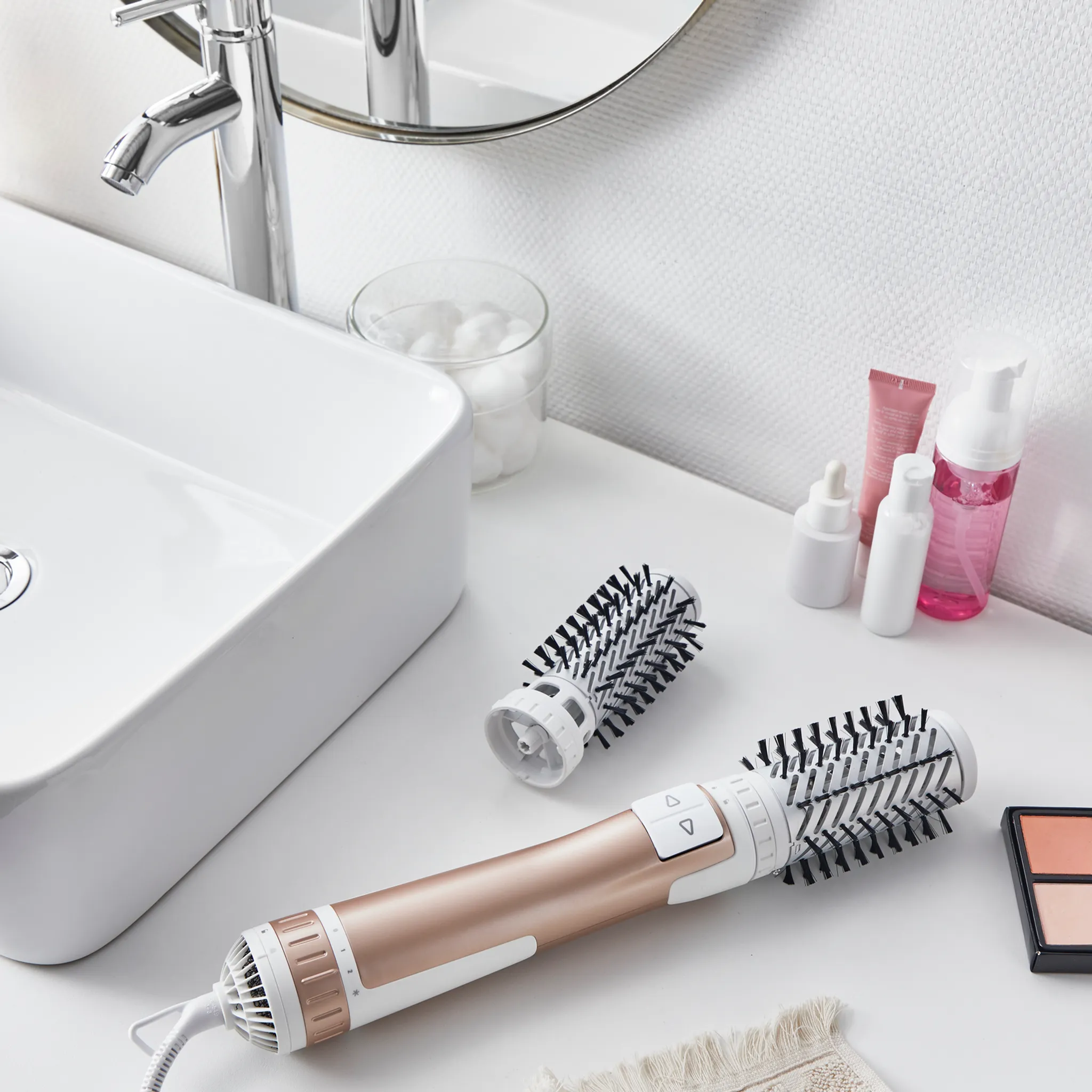 Фен-щетка Rowenta Brush Activ Compact