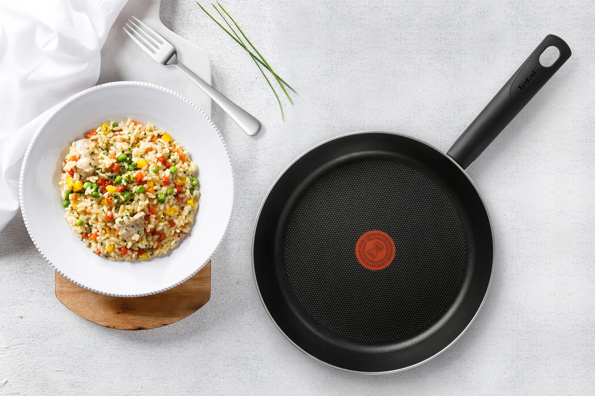 Сковорода Tefal Pure Red 22 см 04214122