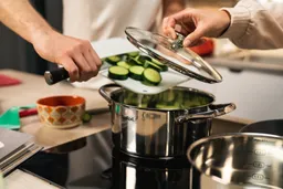 Кастрюля с крышкой Tefal Cook Eat 24 см B9214674