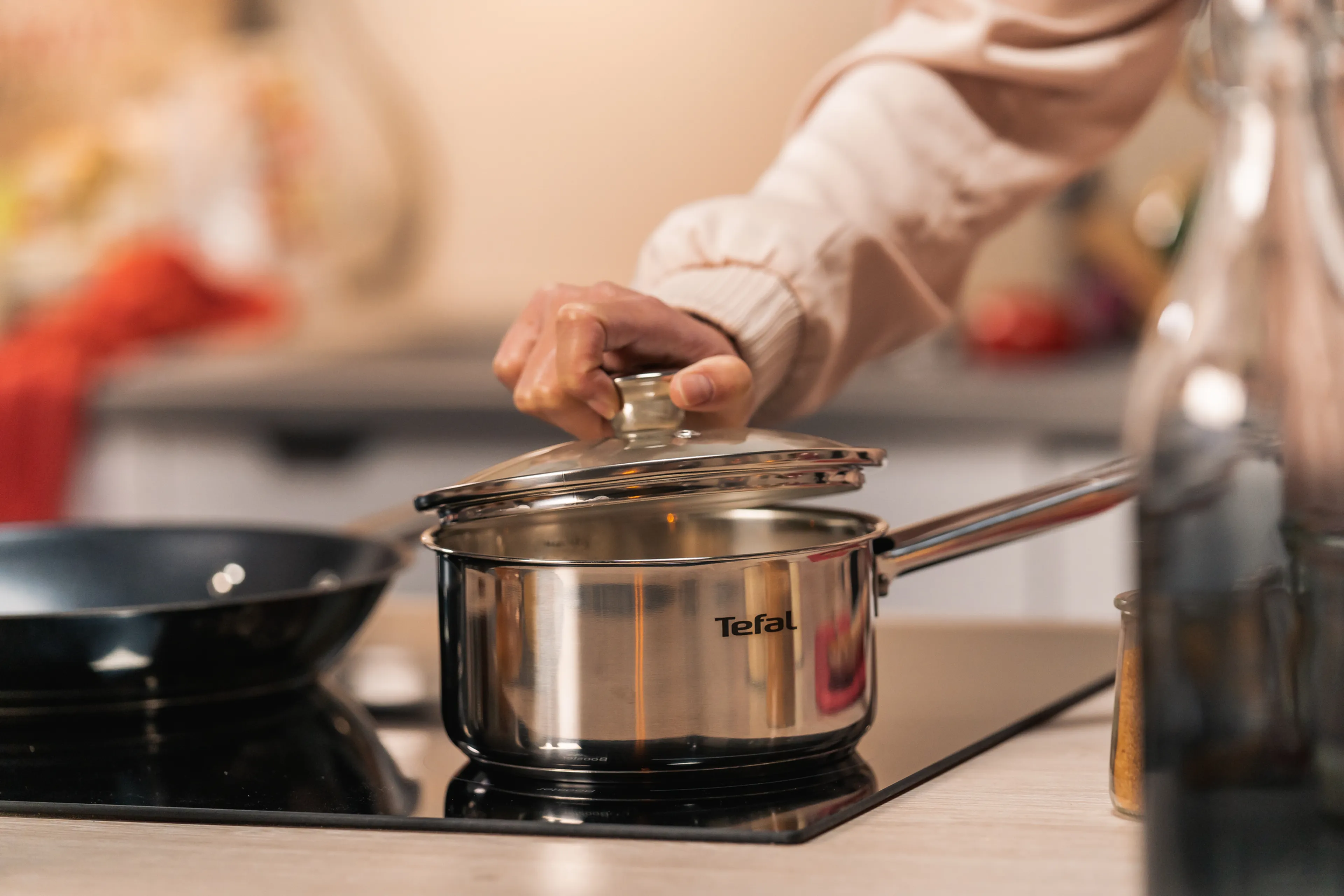 Набор посуды Tefal Cook Eat 7 предметов 16/16/20/24см, 1,5/1,5/3,1/5,4л B921S784