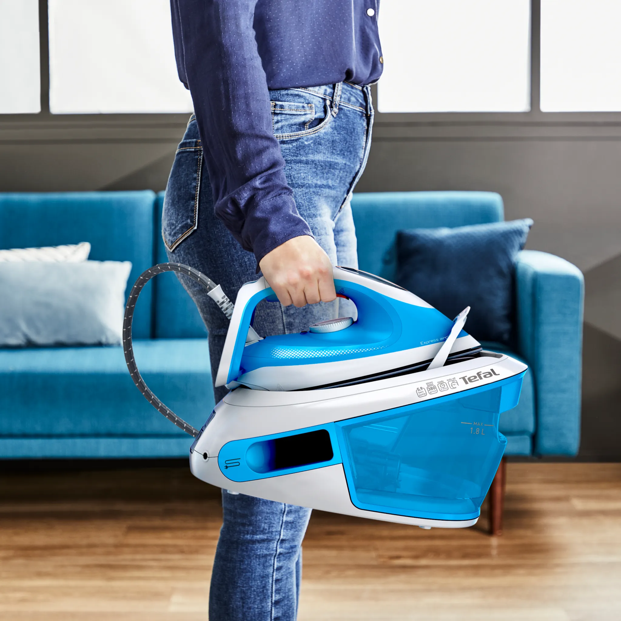 Парогенератор Tefal Express Airglide SV8002E0