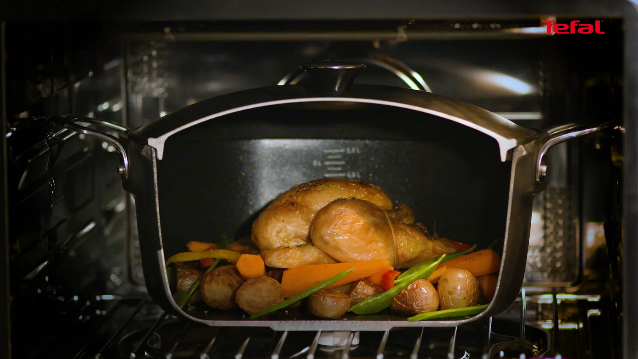 Утятница с крышкой из алюминия Tefal Pro Cook 30X22,5 см E2156975