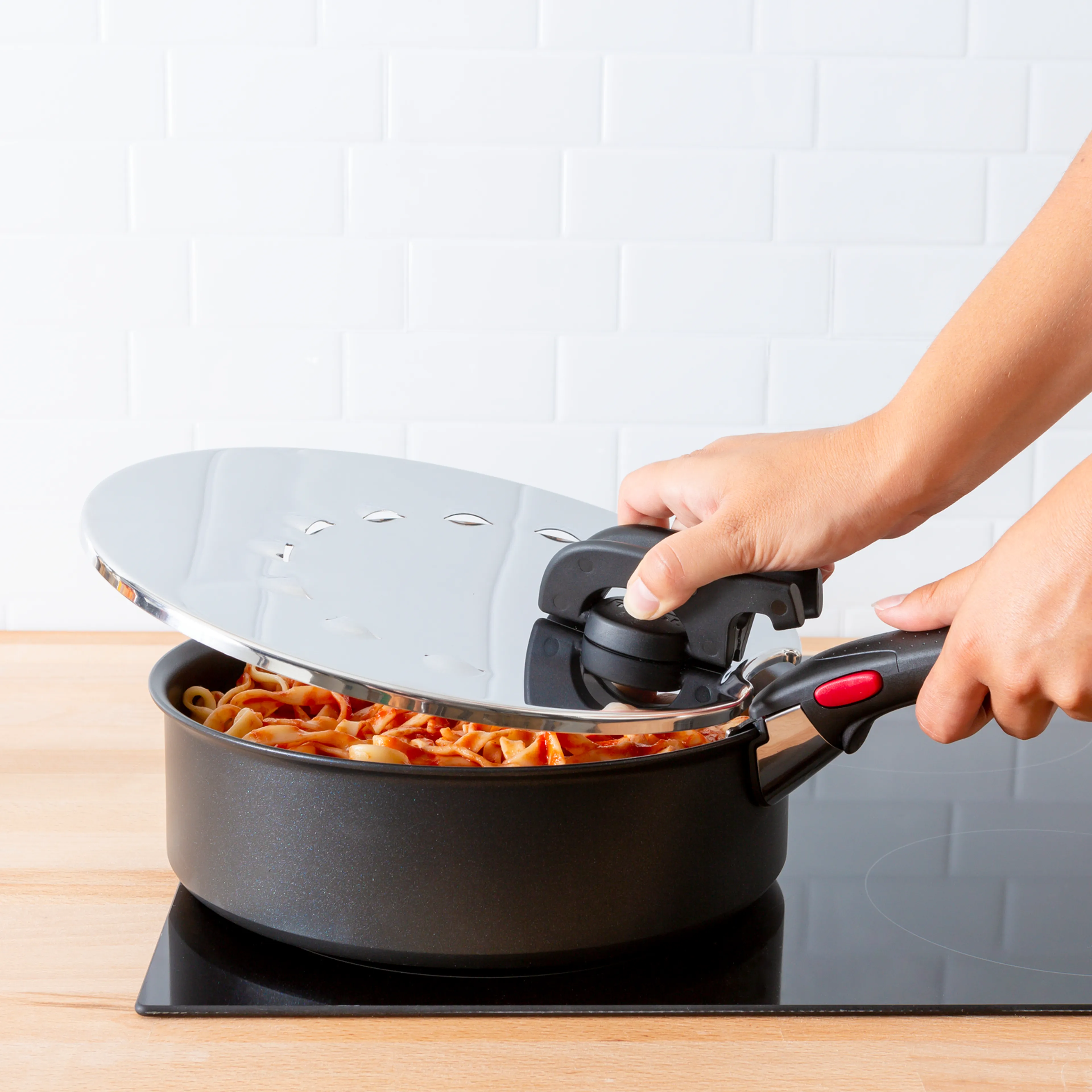 Металлическая крышка для слива Tefal Ingenio L9829853 20-28 см мультидиаметр купить в официальном магазине