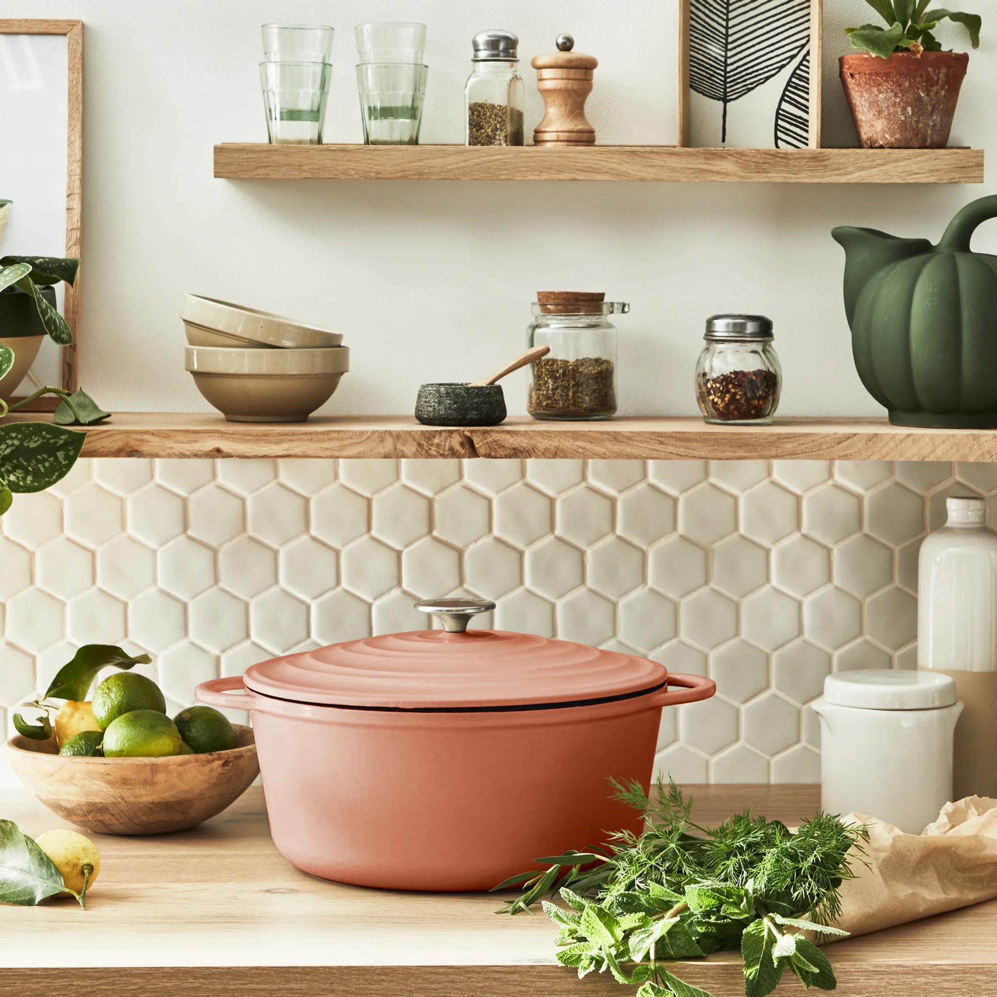 Кастрюля с крышкой Tefal LOV 25 см E2600404