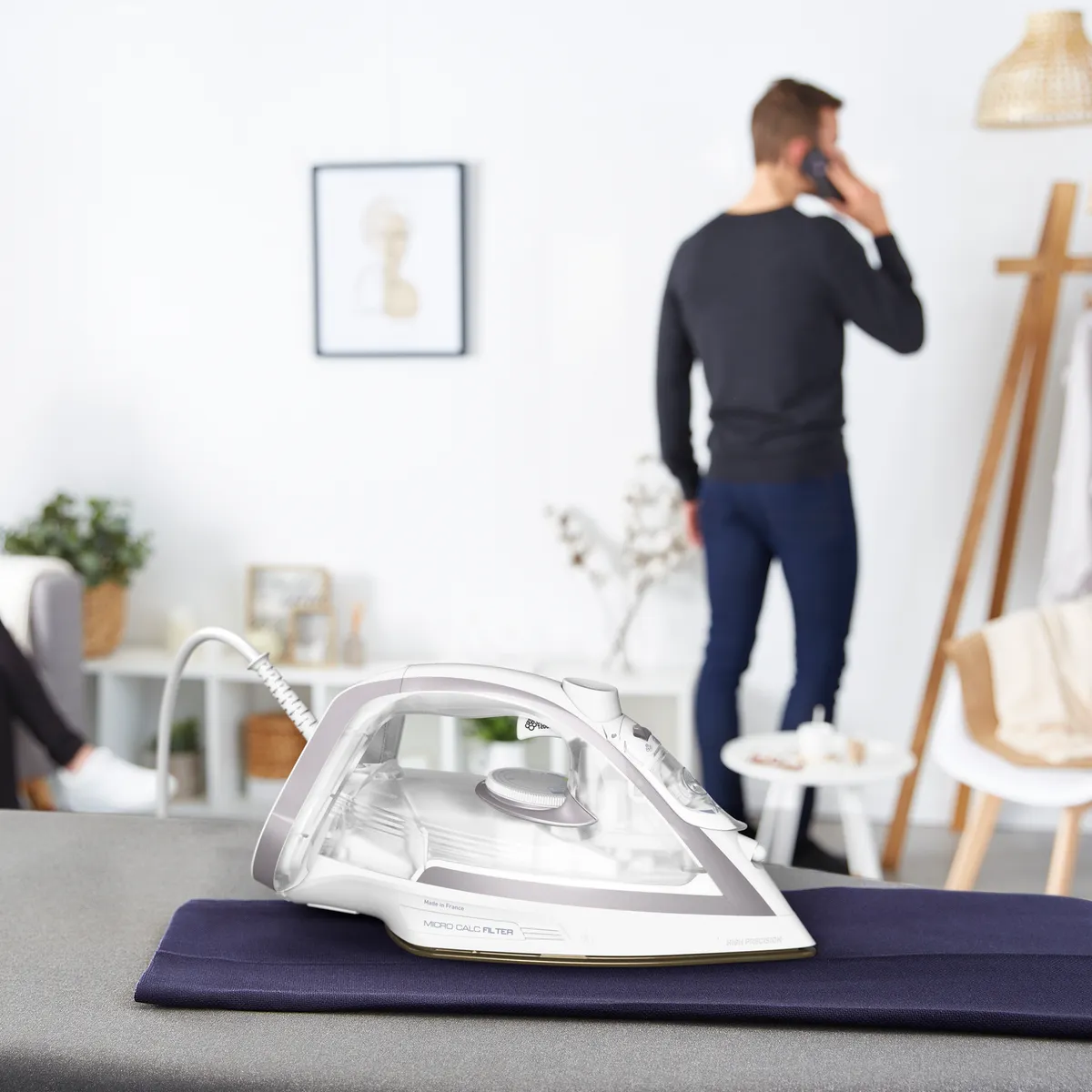 Утюг Tefal Puregliss FV8043E0 Белый/серый