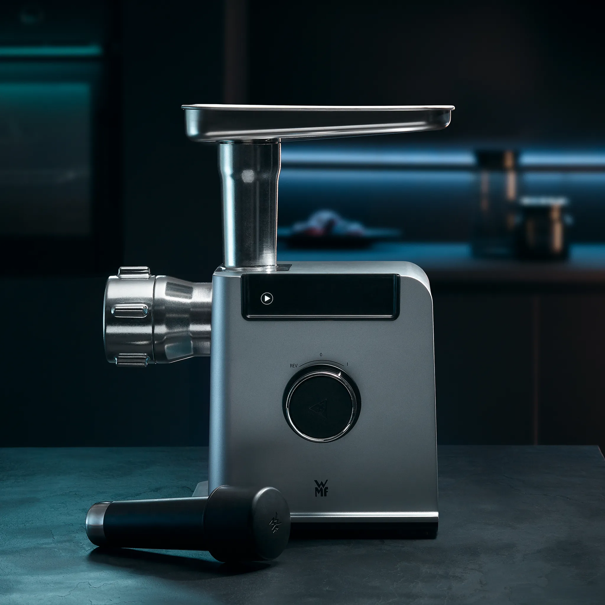 цена на Мясорубка WMF Profi Plus