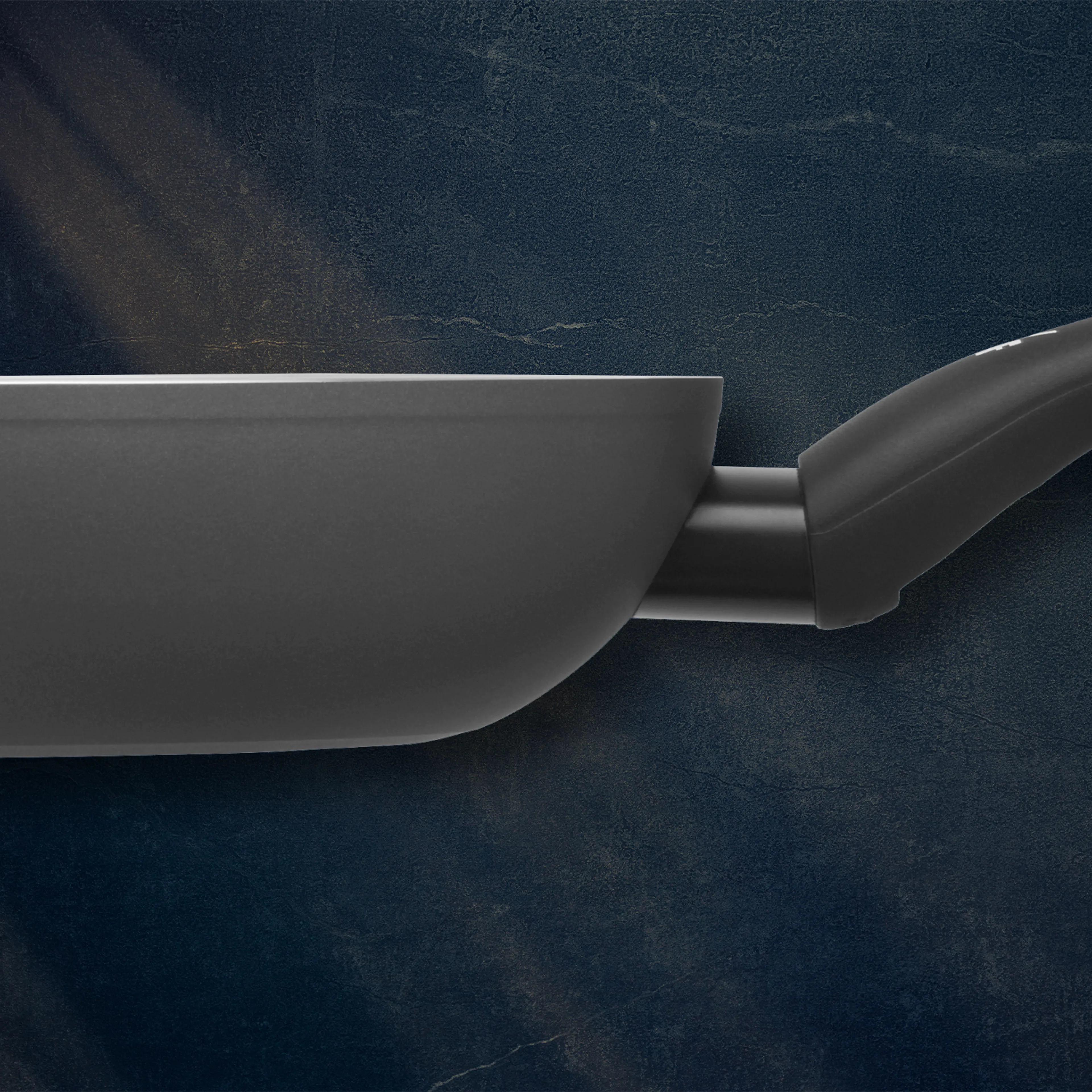 Сковорода WMF Permadur Inspire 24см