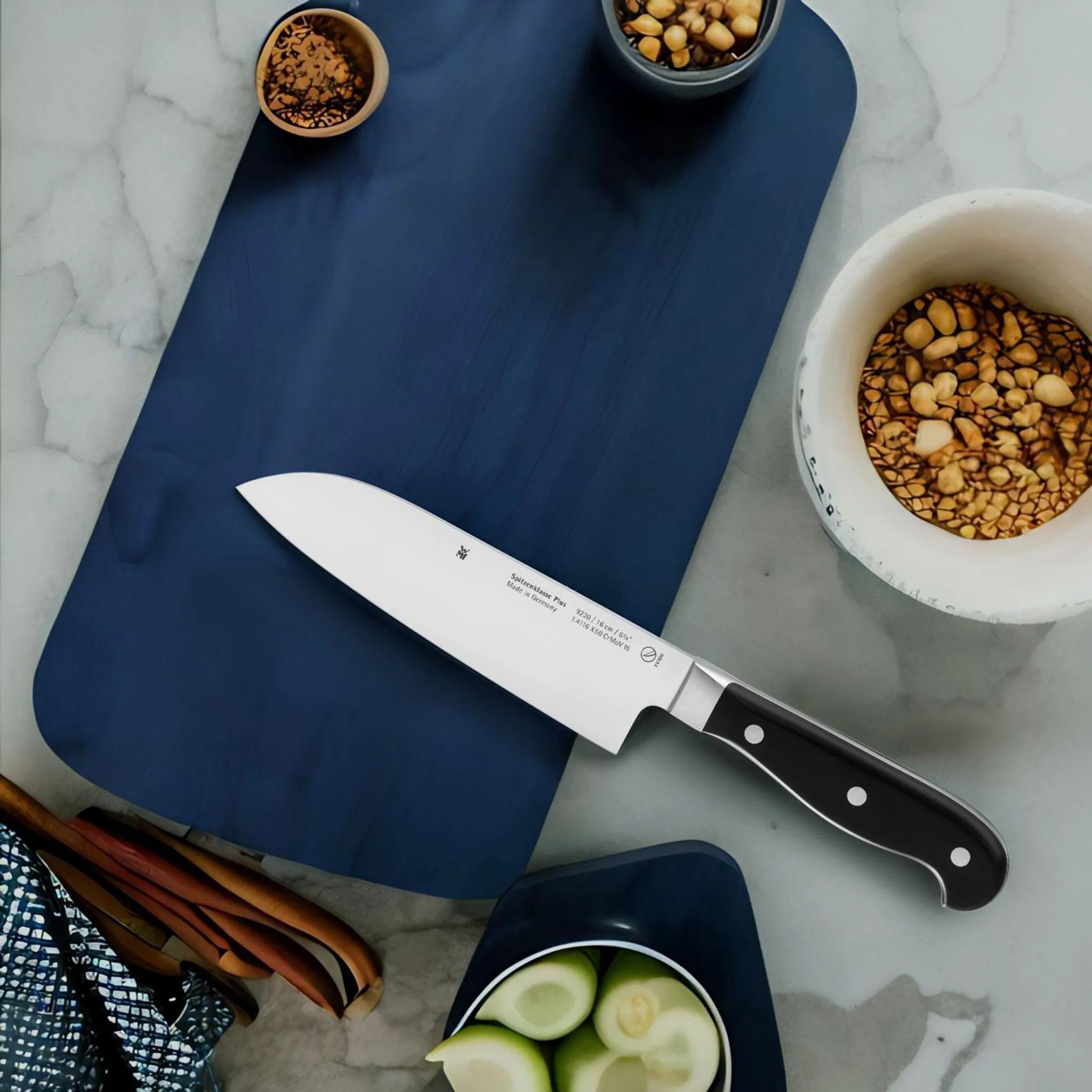 Нож Сантоку WMF Spitzenklasse 16 см