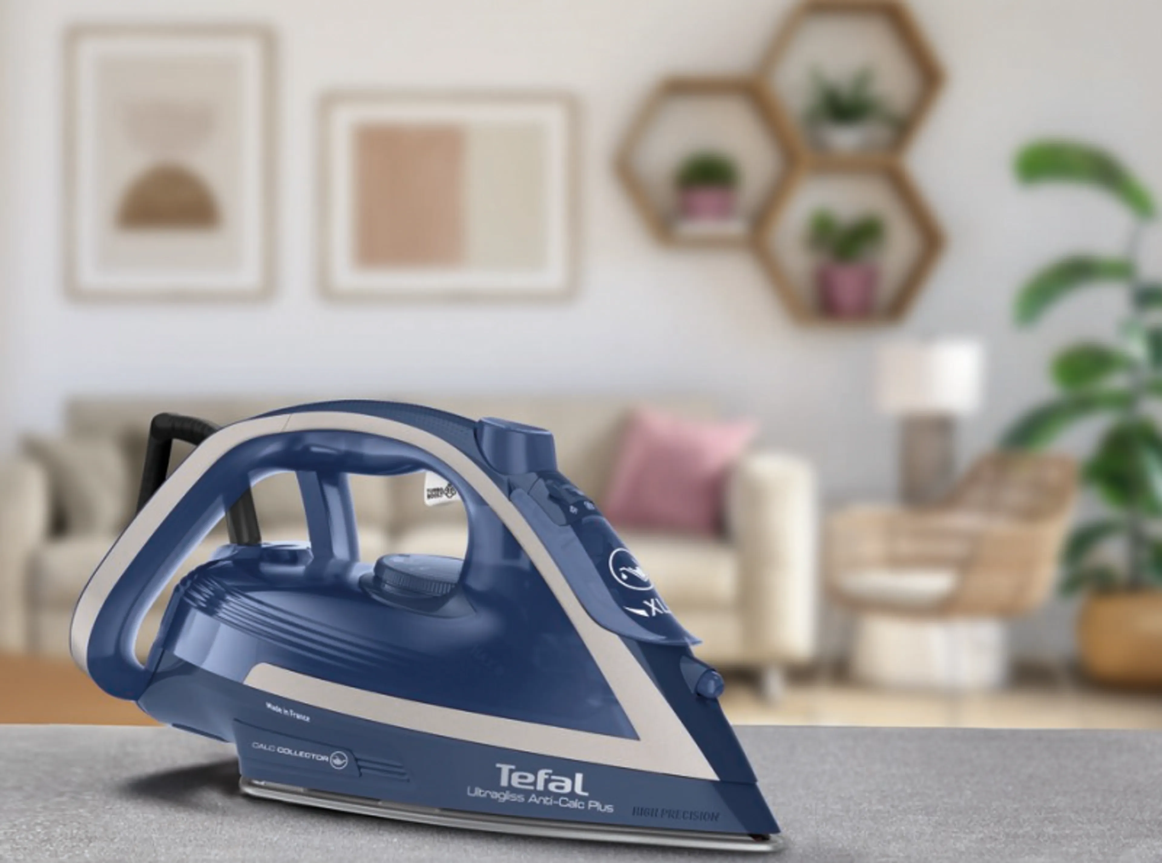Паровая система Tefal Care For You YT2020E0 + Утюг Tefal Ultragliss Plus FV6830E0