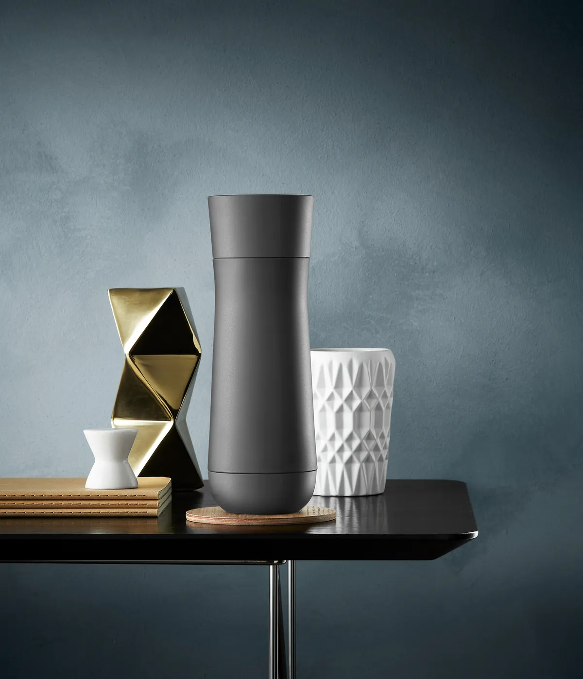 Термокружка WMF Anthracite Impulse 0,35 л черная