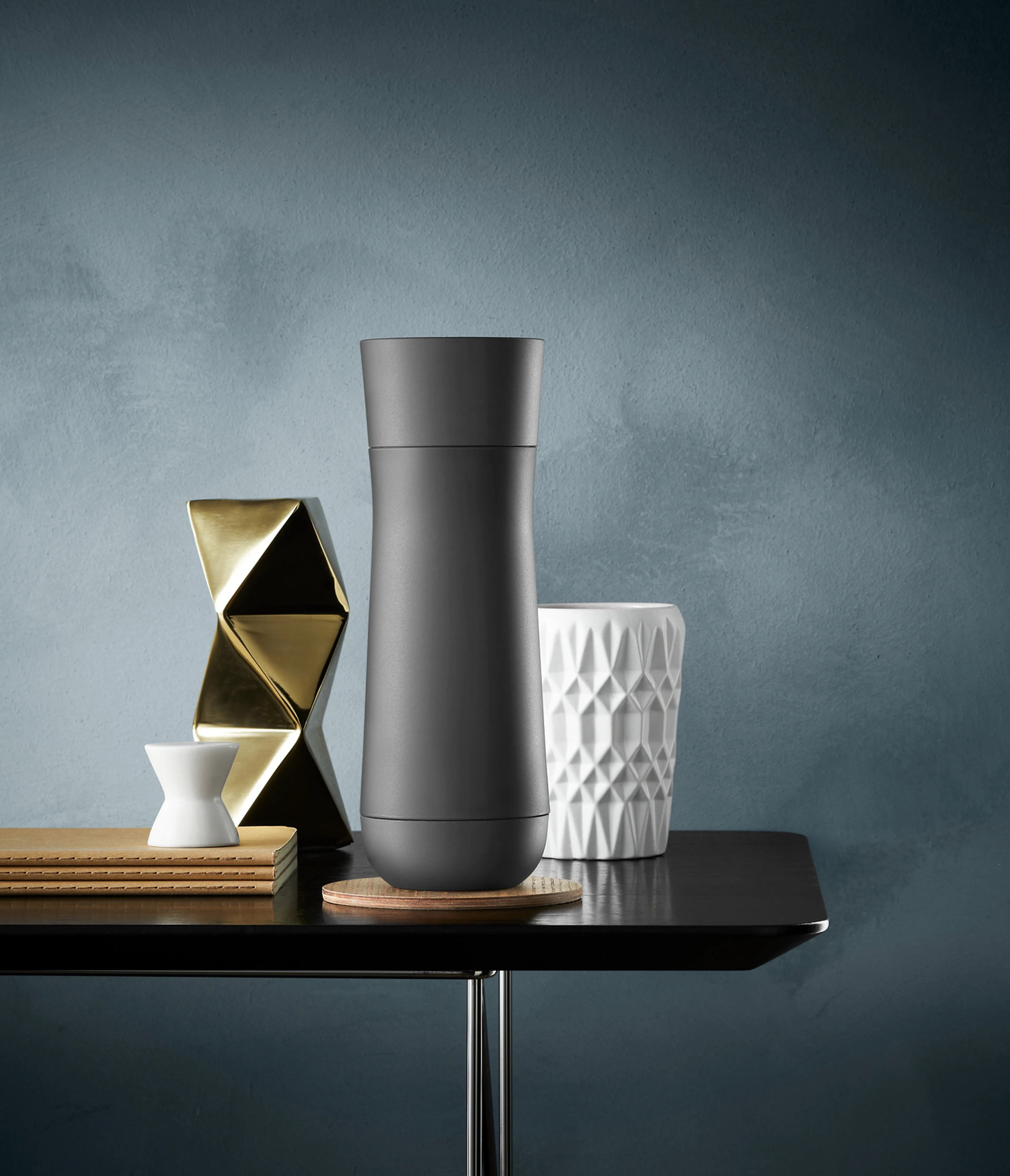 Термокружка WMF Anthracite Impulse 0,35 л черная