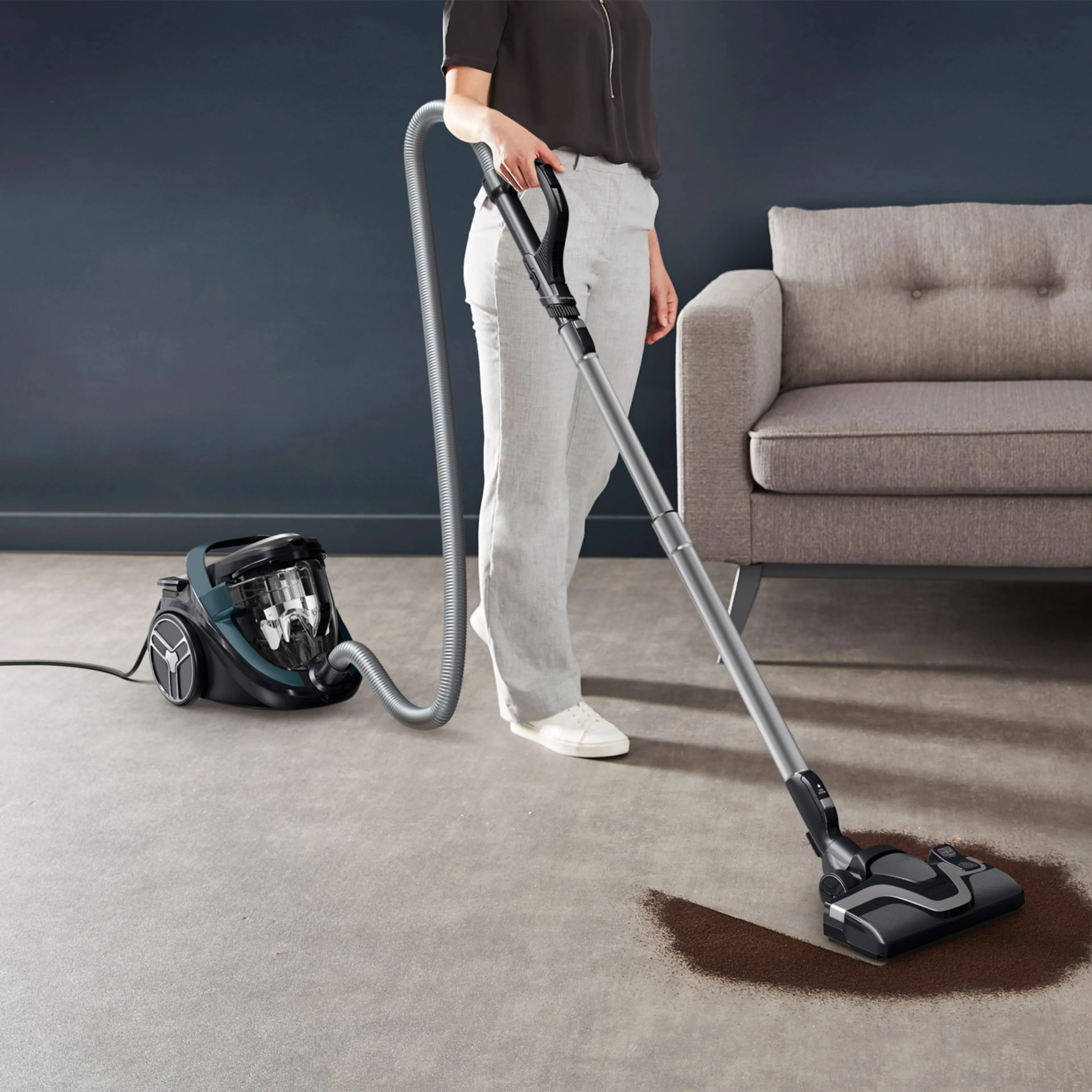 Пылесос с контейнером для пыли Tefal Silence Force Cyclonic Effitech TW7941EA