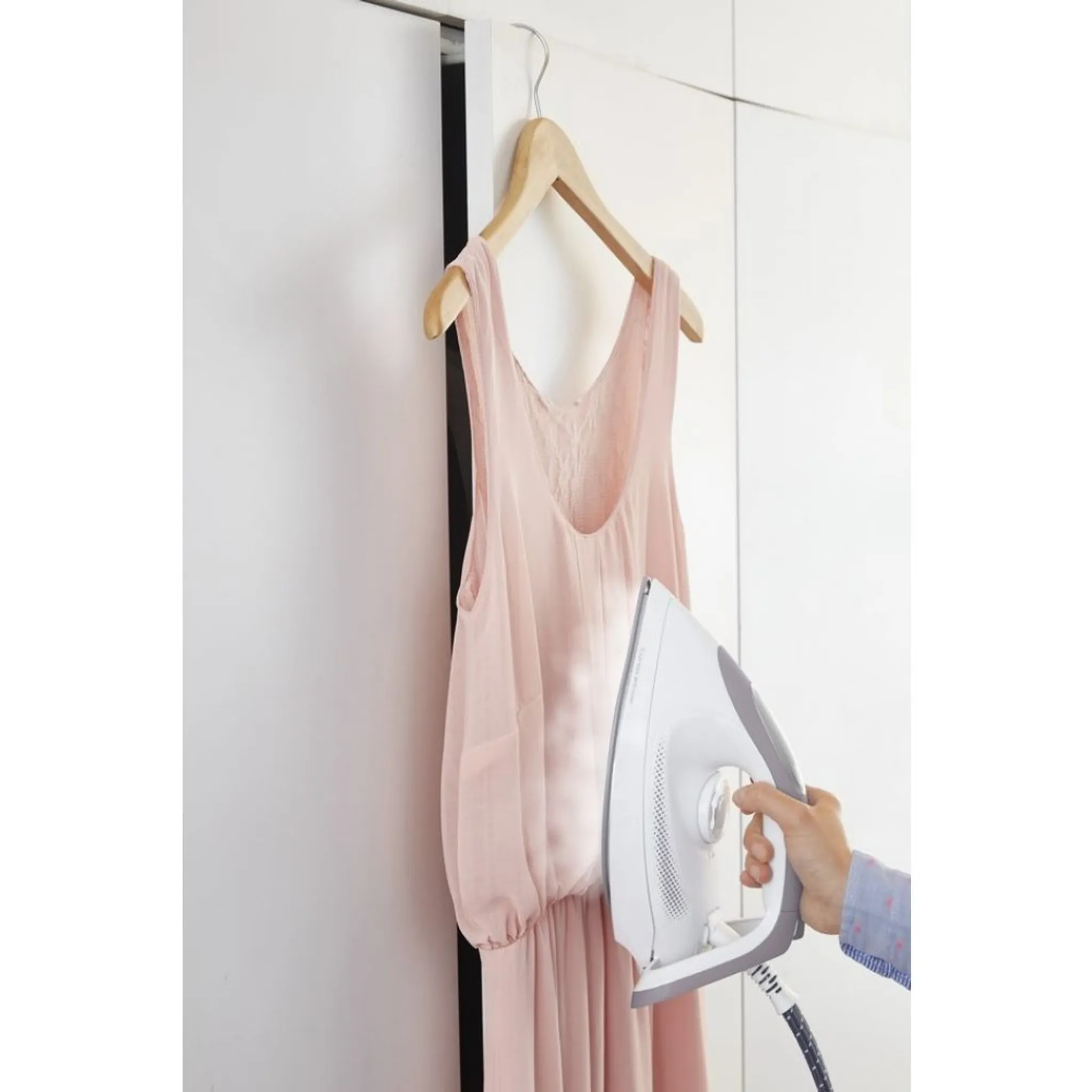 Парогенератор Tefal Express Anti-Calc SV8011E0