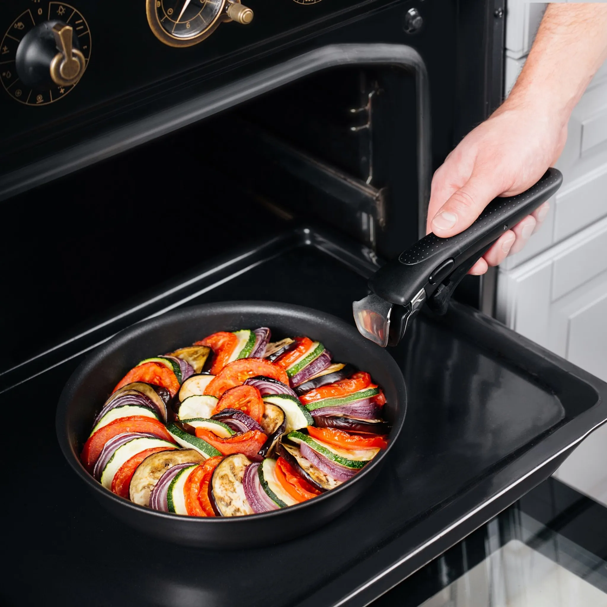 Набор посуды Tefal Ingenio Expertise 3 предмета 18/26см L6509472